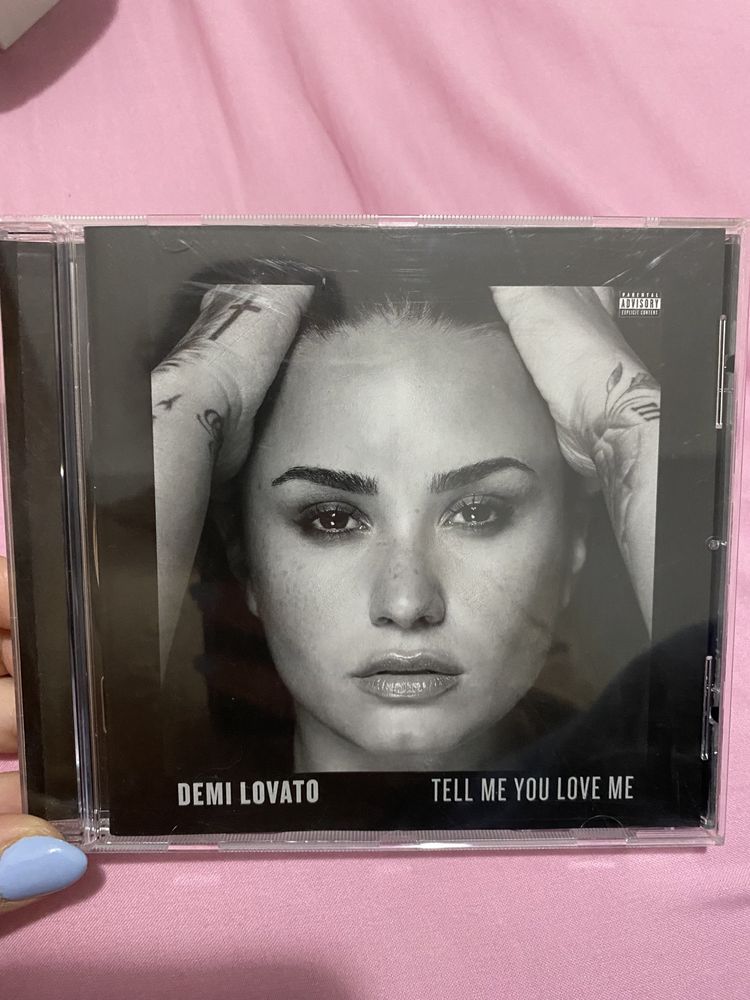 CD Demi Lovato Tell me you love me