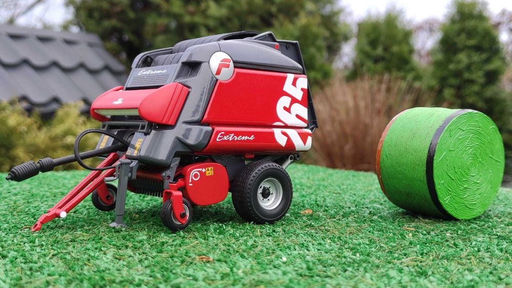 Feraboli Extreme 265 Model od ROS 1/32