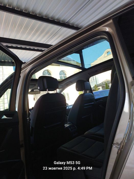 Продам або міняю WV TOURAN  2017 р/в