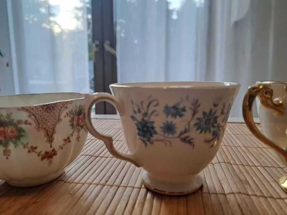 Filiżanki różne wzory.