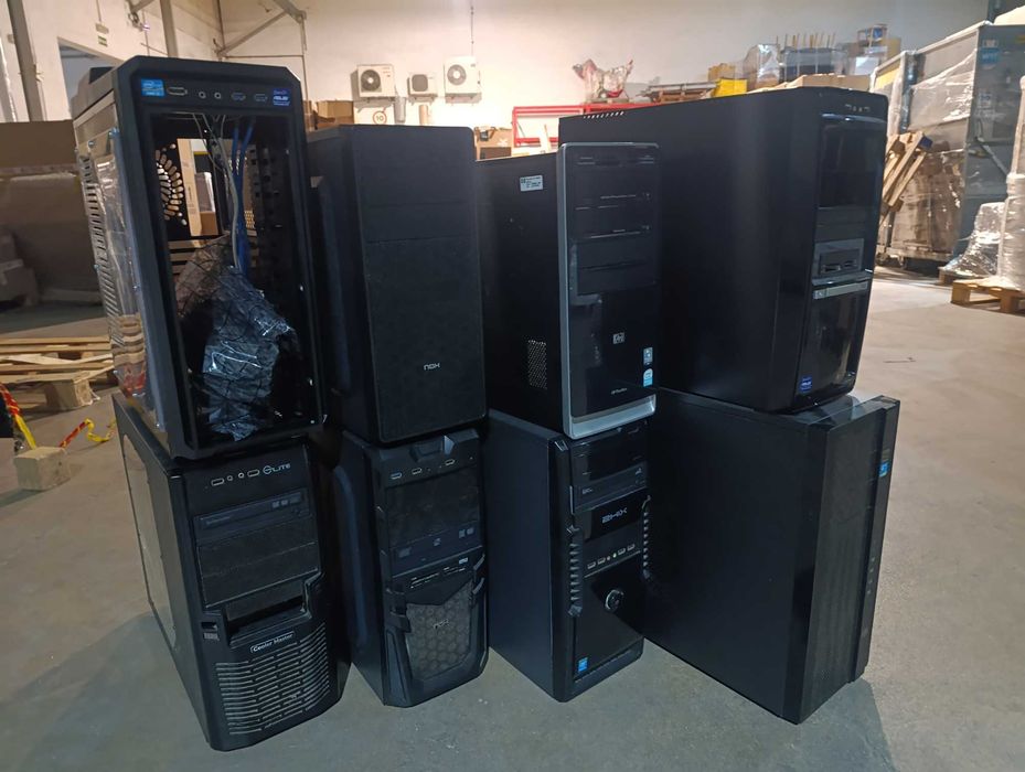 Caixas/Torres de PCs pra desocupar