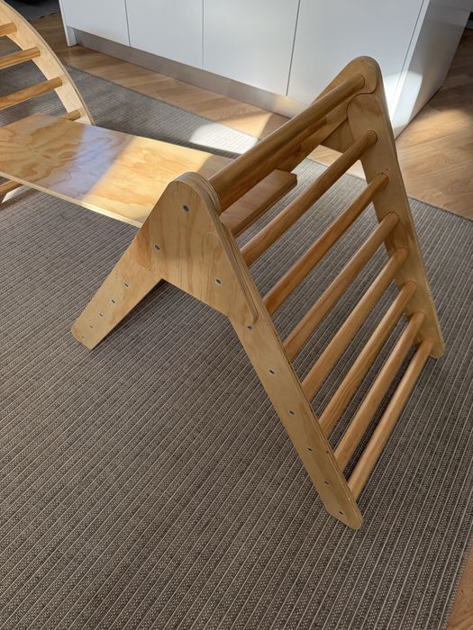 Ginasio bebé em madeira