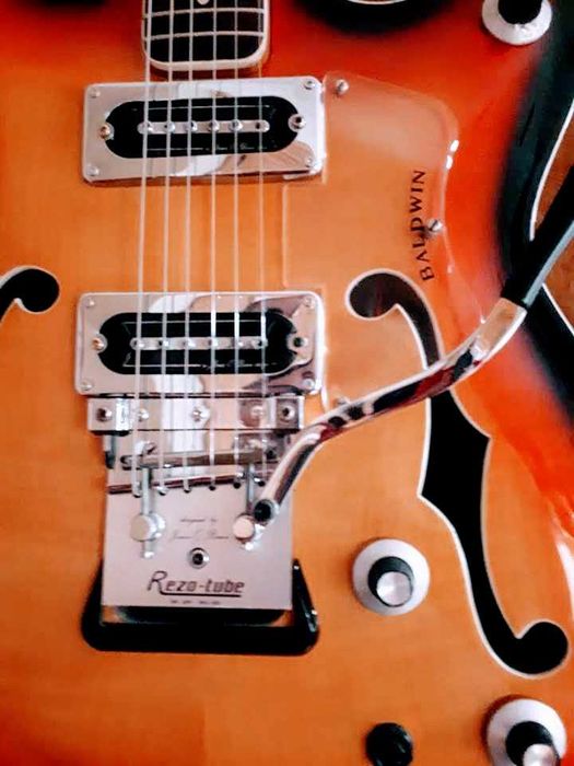 Guitarra Burns - Vivbraslim, de 1967.