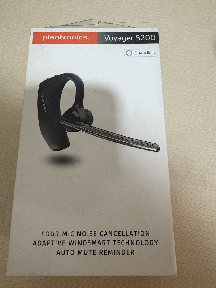 plantronics Voyager5200+ зарядный кейс