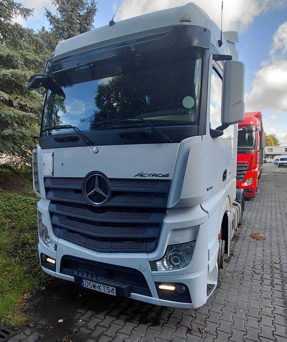 Mercedes Actros 1845