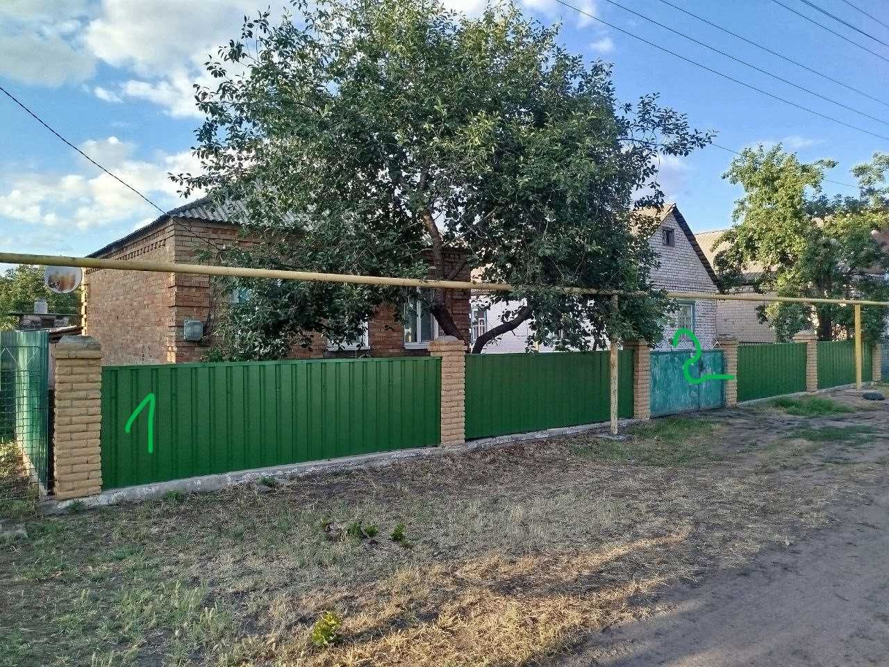 Продам / аренда ДВА дома по цене 1 –го. + Гараж, . 30 км от Днепра