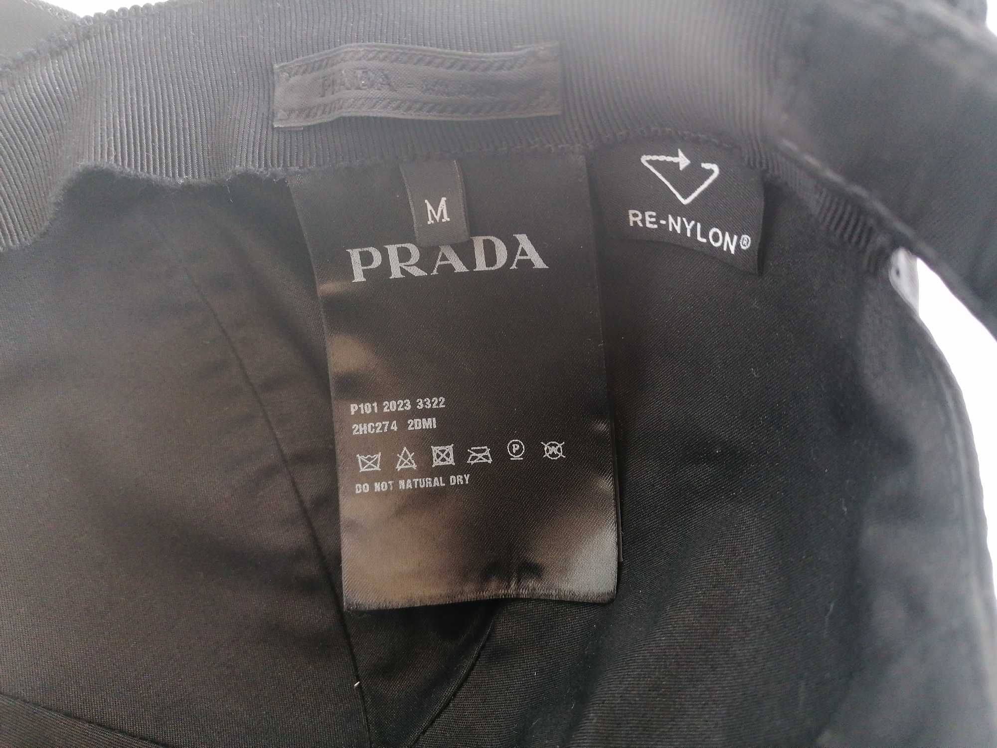 Boné Prada Re-Nylon