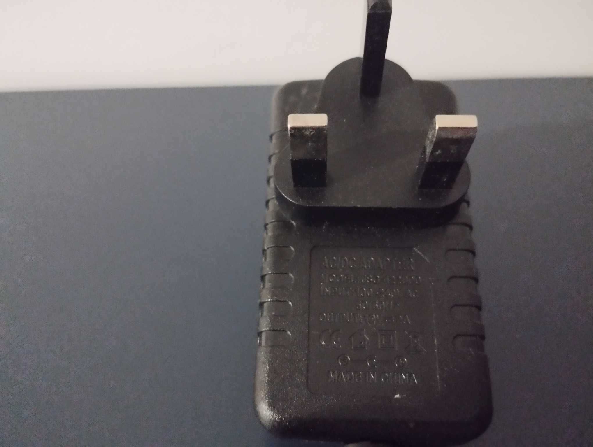 Adapter Kabel Ładowarka AC/DC 12V 2A