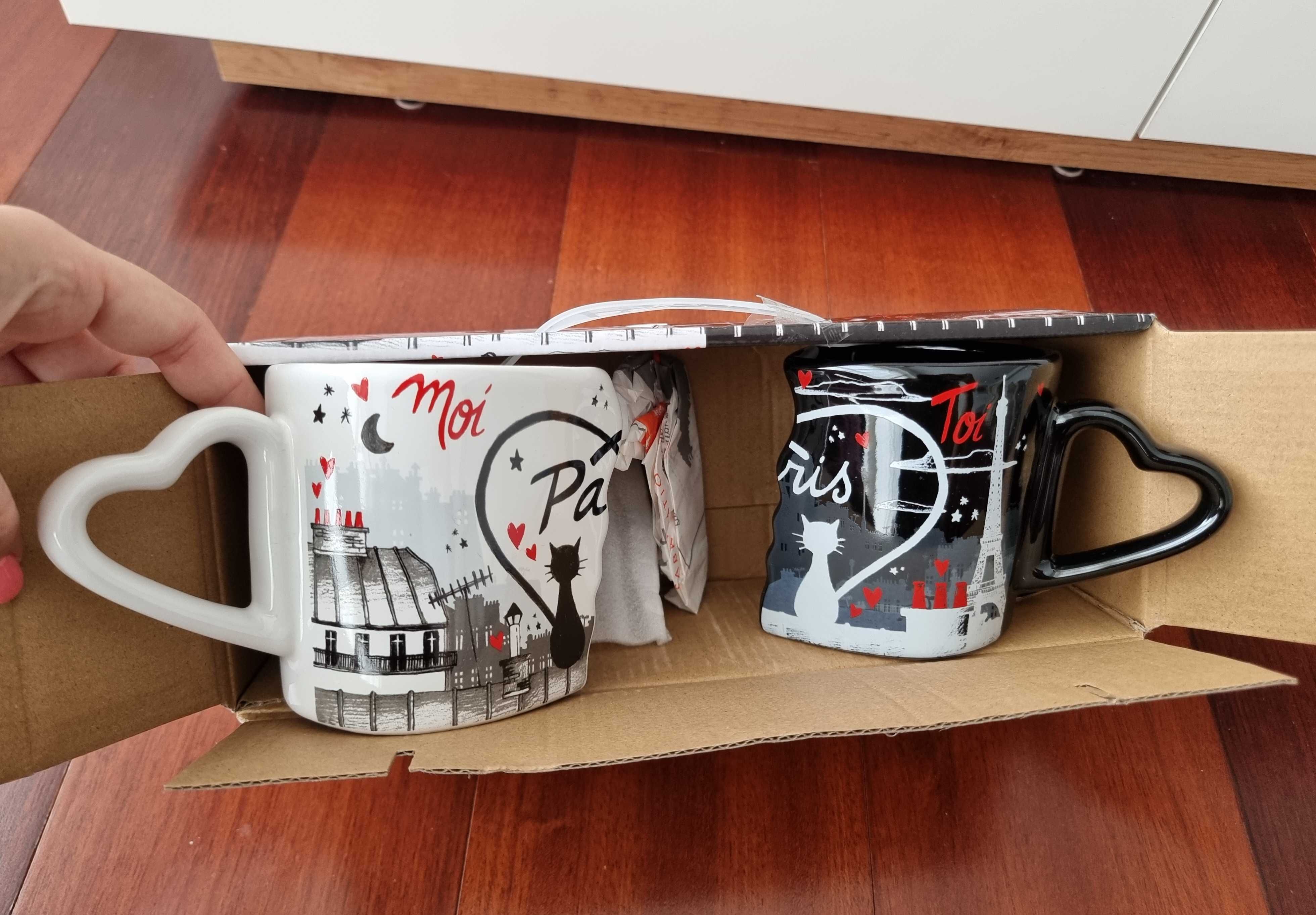 Conjunto de duas canecas com gatos Paris - novas na embalagem