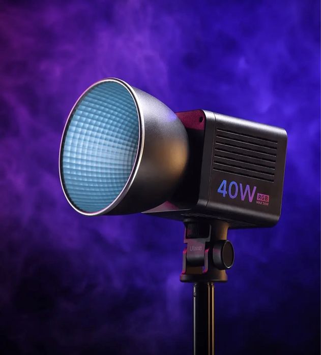 Ulanzi L024 40W RGB фото-відео світло з акумулятором 3400mAh