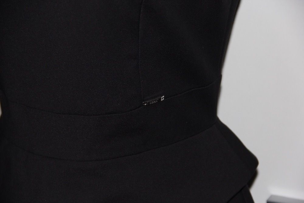 SIMPLE mała czarna sukienka 34 xs 36 s zip zamek ołówkowa wesele ślub