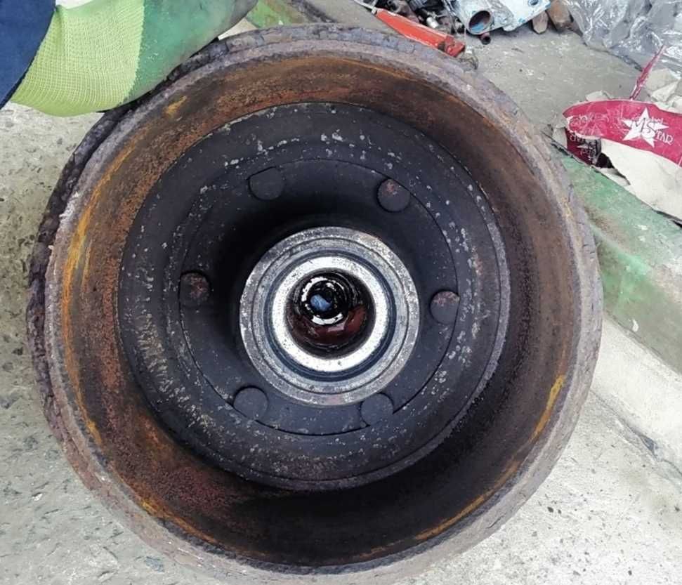 Балка Mercedes  809 814 811 709 711 817 914 917 відкидна кабіна взборі