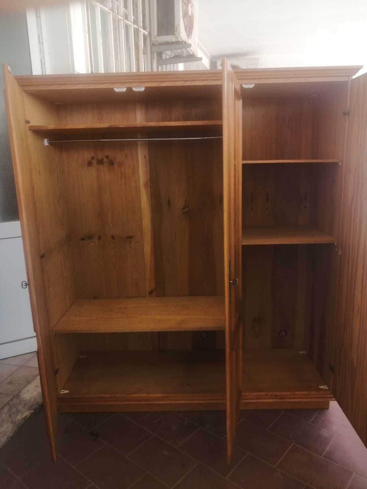 Varia mobilia para venda