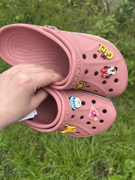 Крокси жіночі Crocs 37, 38, 39 розмір джиби в комплекті