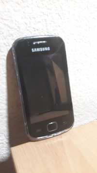 Телефон Samsung Galaxy Gio