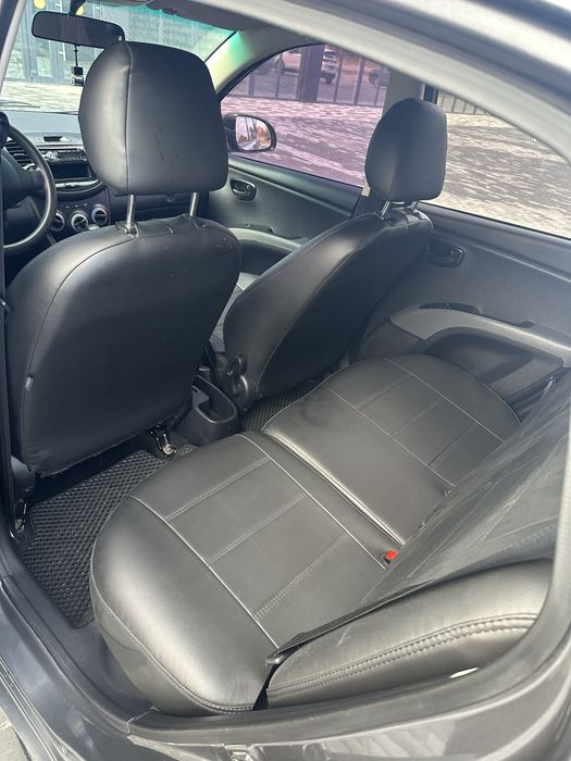 Hyundai i10 2013 рік