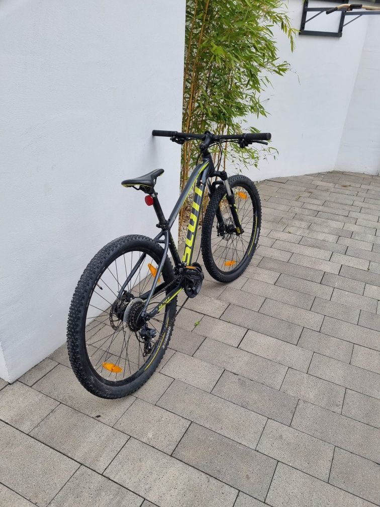 Rower Scott, koła 27,5, rama XS