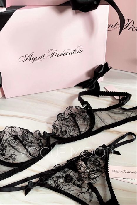 Комплект белья Agent Provocateur оригинал 75В (34В) / S (2)