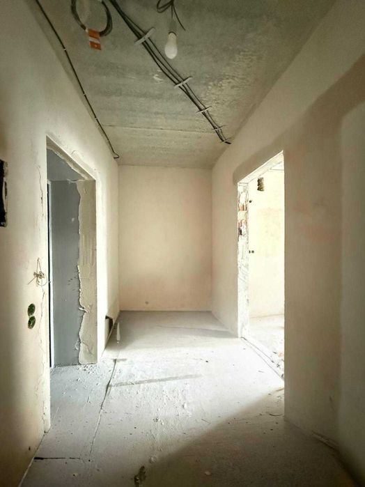 Видова 1 кім. кв. готова до ремонту в ЖК Міленіум