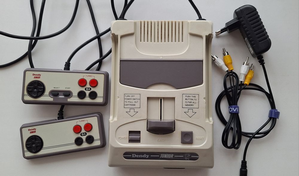 Игровая приставка Dendy Junior 2 Steepler