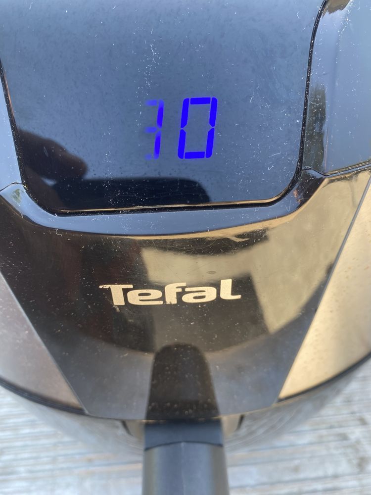 Frytkownica na gorące powietrze Tefal EY701D