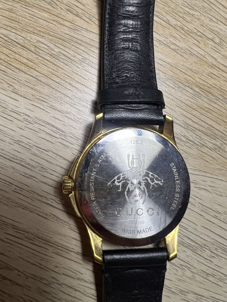 Gucci G-Timeless YA126463