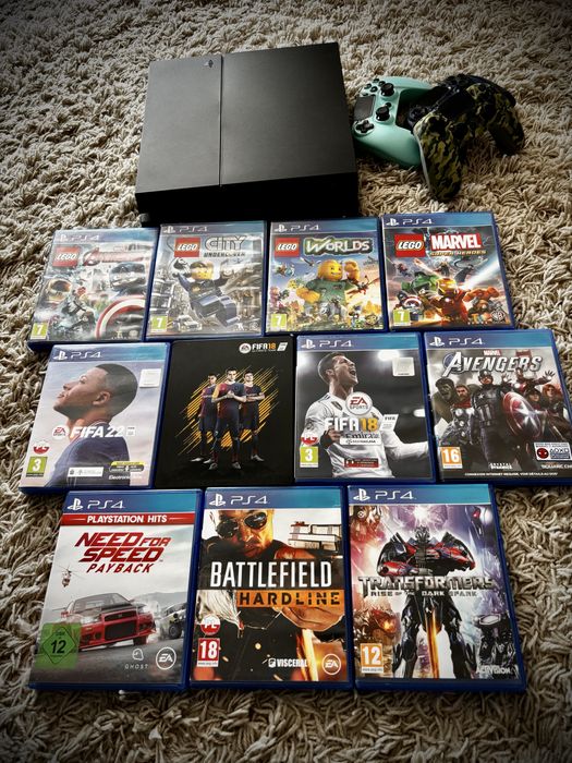 PlayStation 4 plus gry, pady