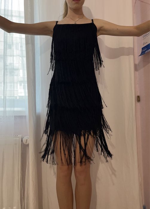 Плаття з бахрамою для латини