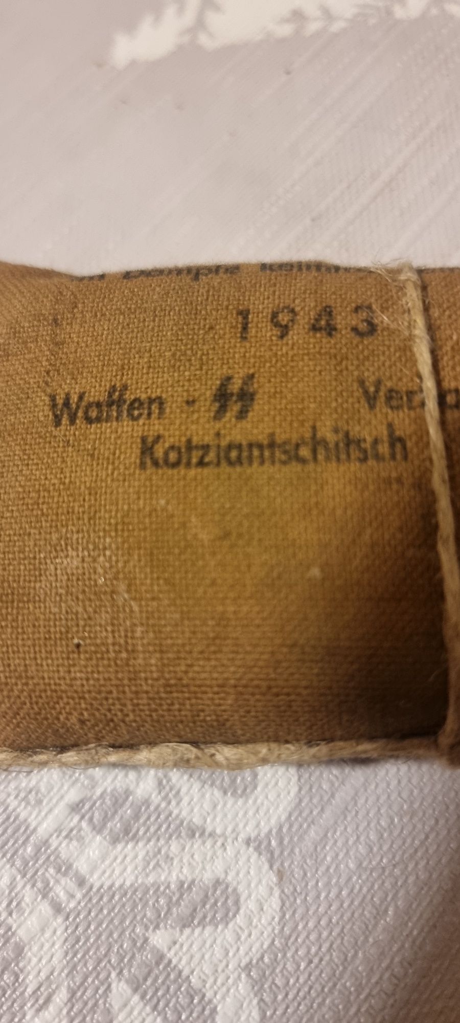 Opatrunek osobisty Waffen SS 1943Wehrmacht