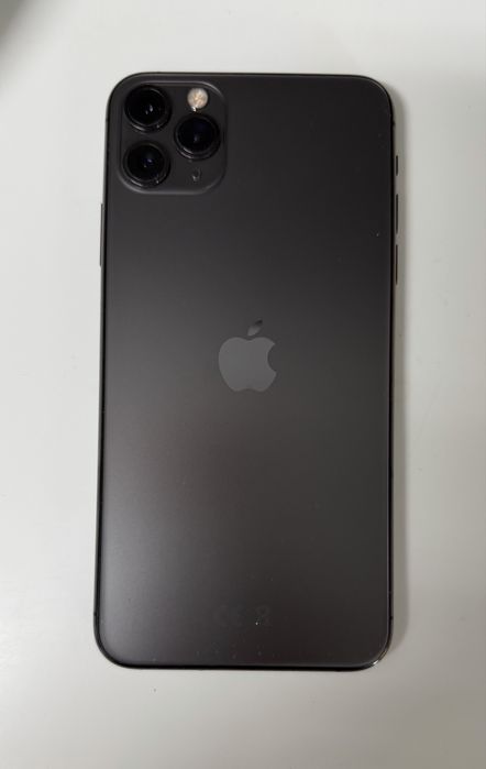 Iphone 11 pro max 64 G