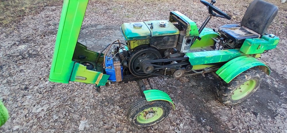 Продам Мінітрактор Zubr 12