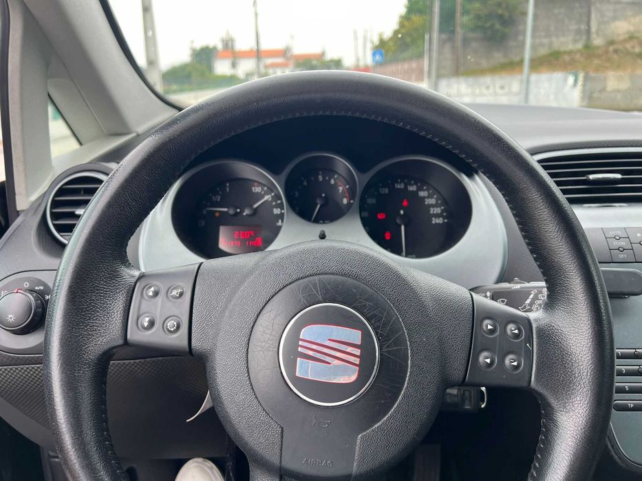 Seat altea xl 1400 gasolina nacional