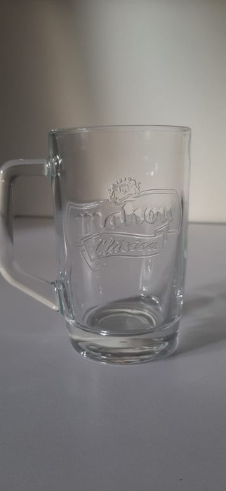 Copo de cerveja Mahou Clásica