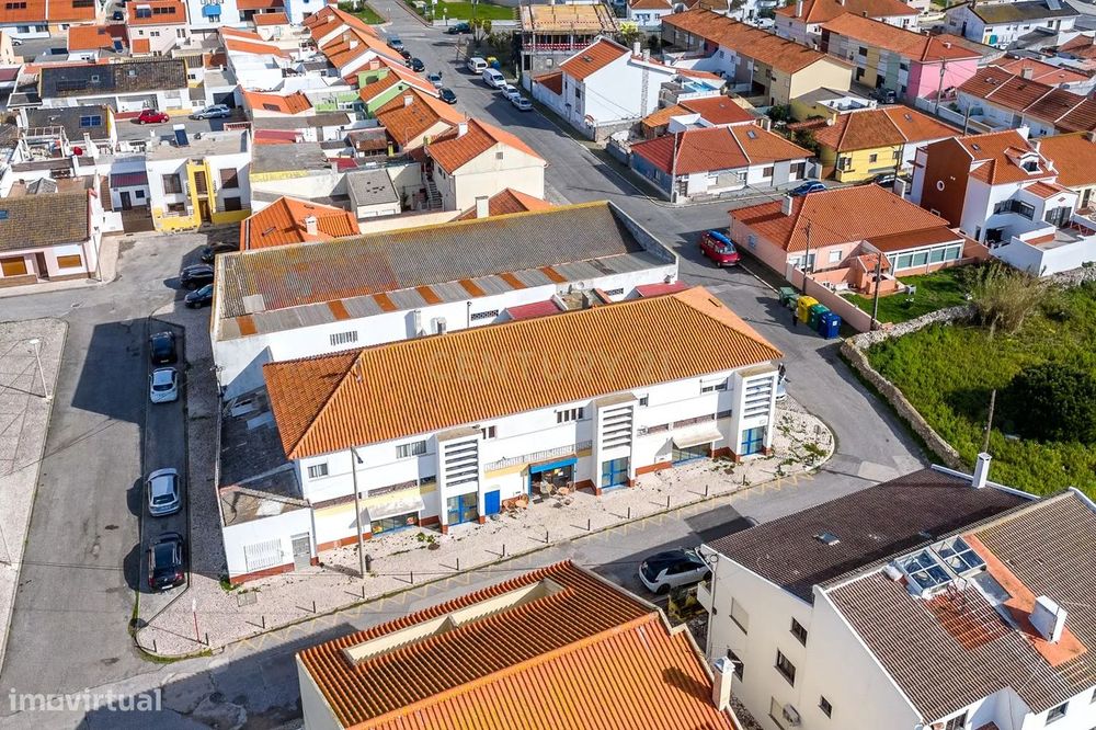 Loja No Centro De Peniche Ideal Para O Teu Negócio