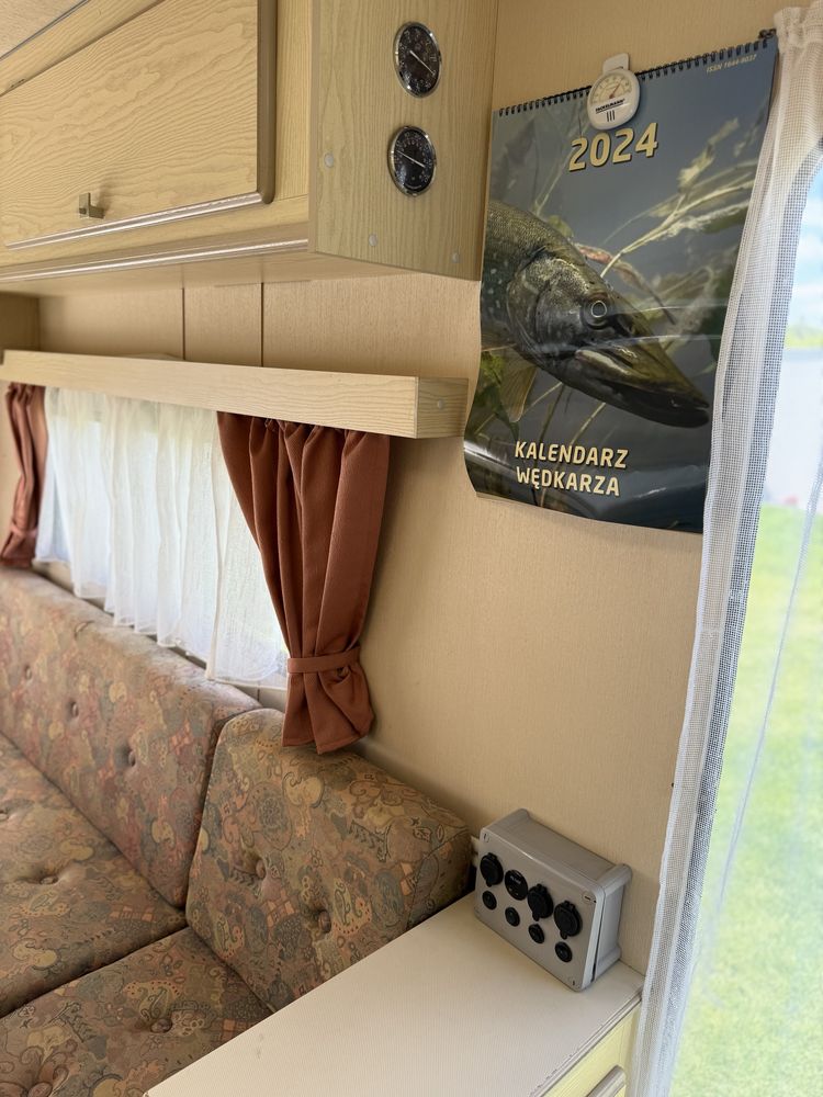 Przyczepa kempingowa  AVENTO ROYAL 350 TL LUXE