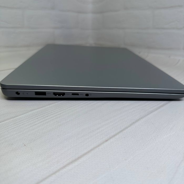 Продам ноутбук Lenovo IdeaPad 1 |  Ryzen 3 7320U | SSD 512 | DDR4 8GB