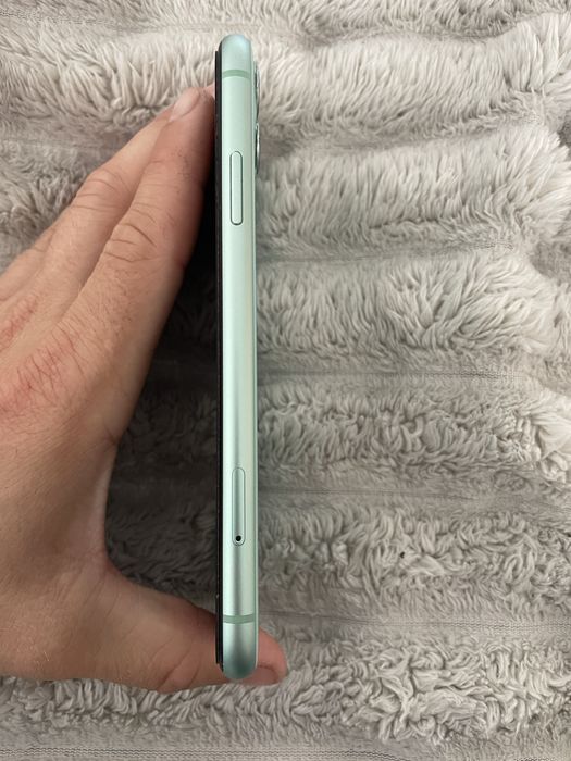 Продам айфон 11 ідеальний стан