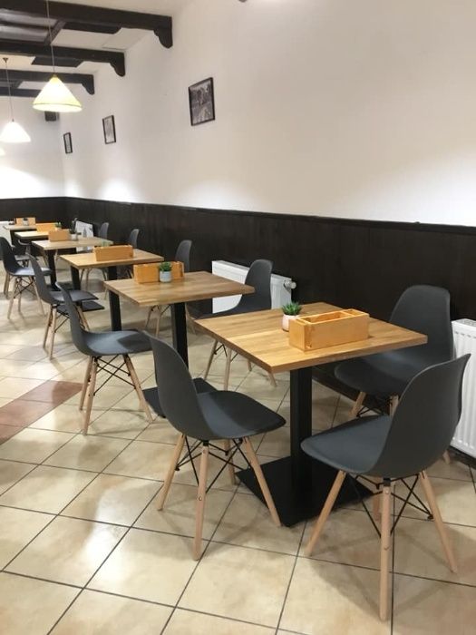 Dębowy stół do restauracji na jednej nodze stolik postument 60x60x3