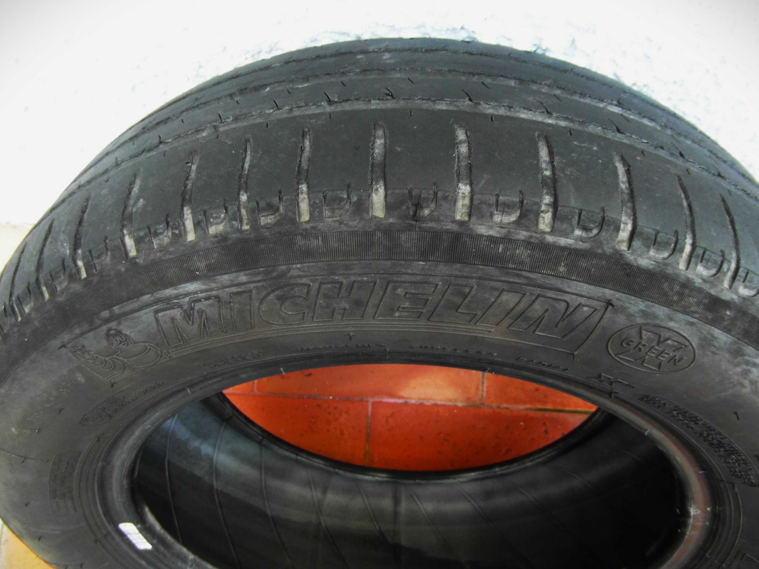 Pneus 185/65 R15 - Michelin