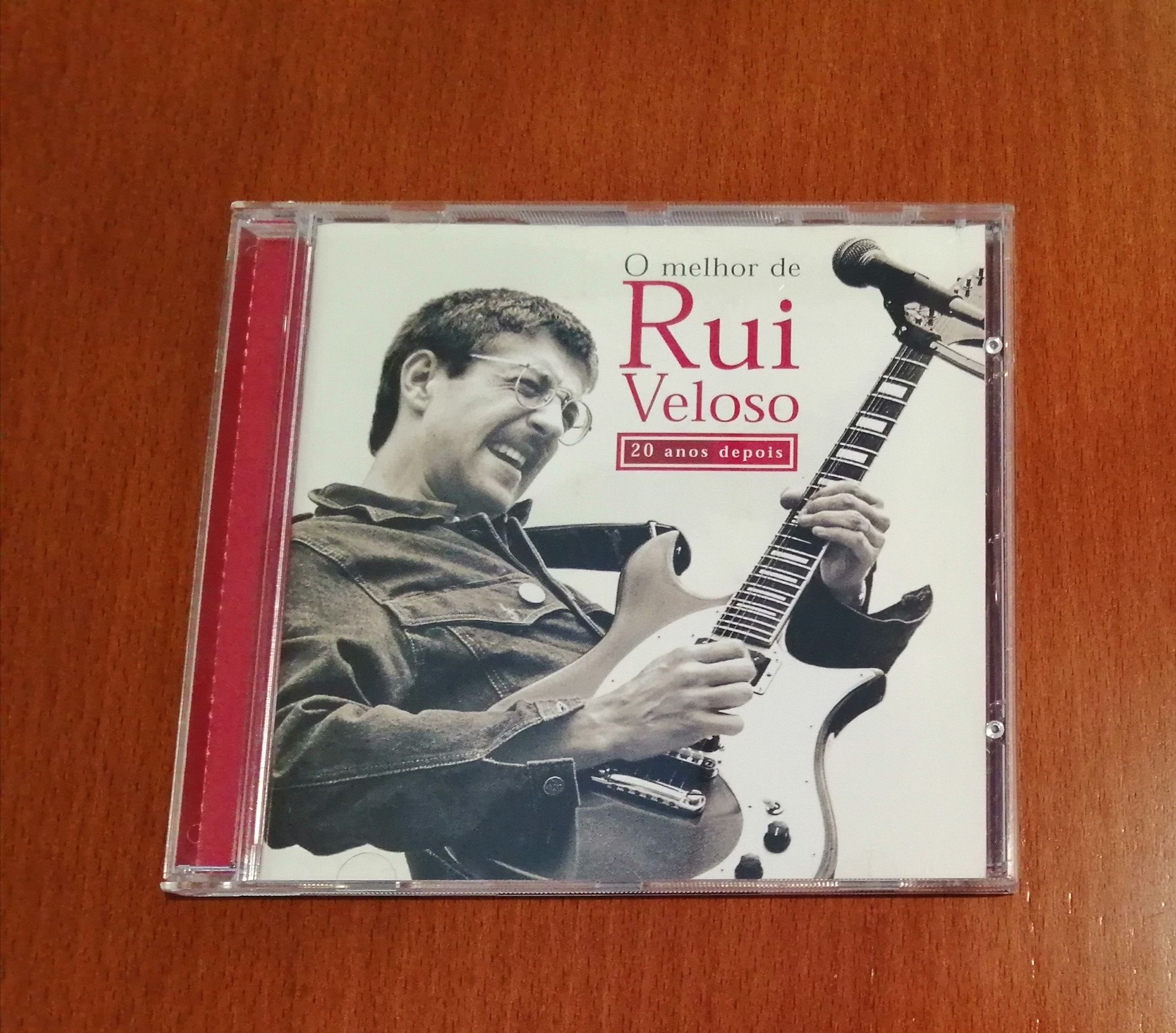 6 CDs de Rui Veloso e Paulo Gonzo.