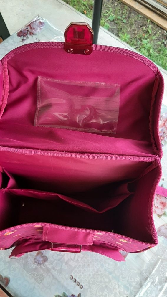 Шкільний рюкзак-портфель