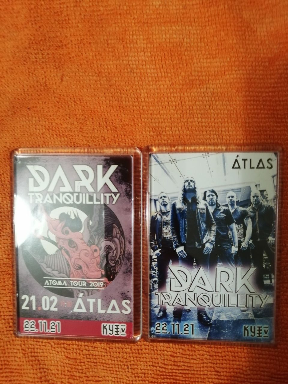 2 магнита металл-группы Dark Tranquillity куплены на их концерте