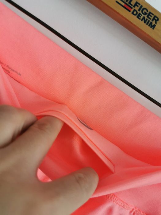 Oceans Apart legginsy sportowe damskie logowane M