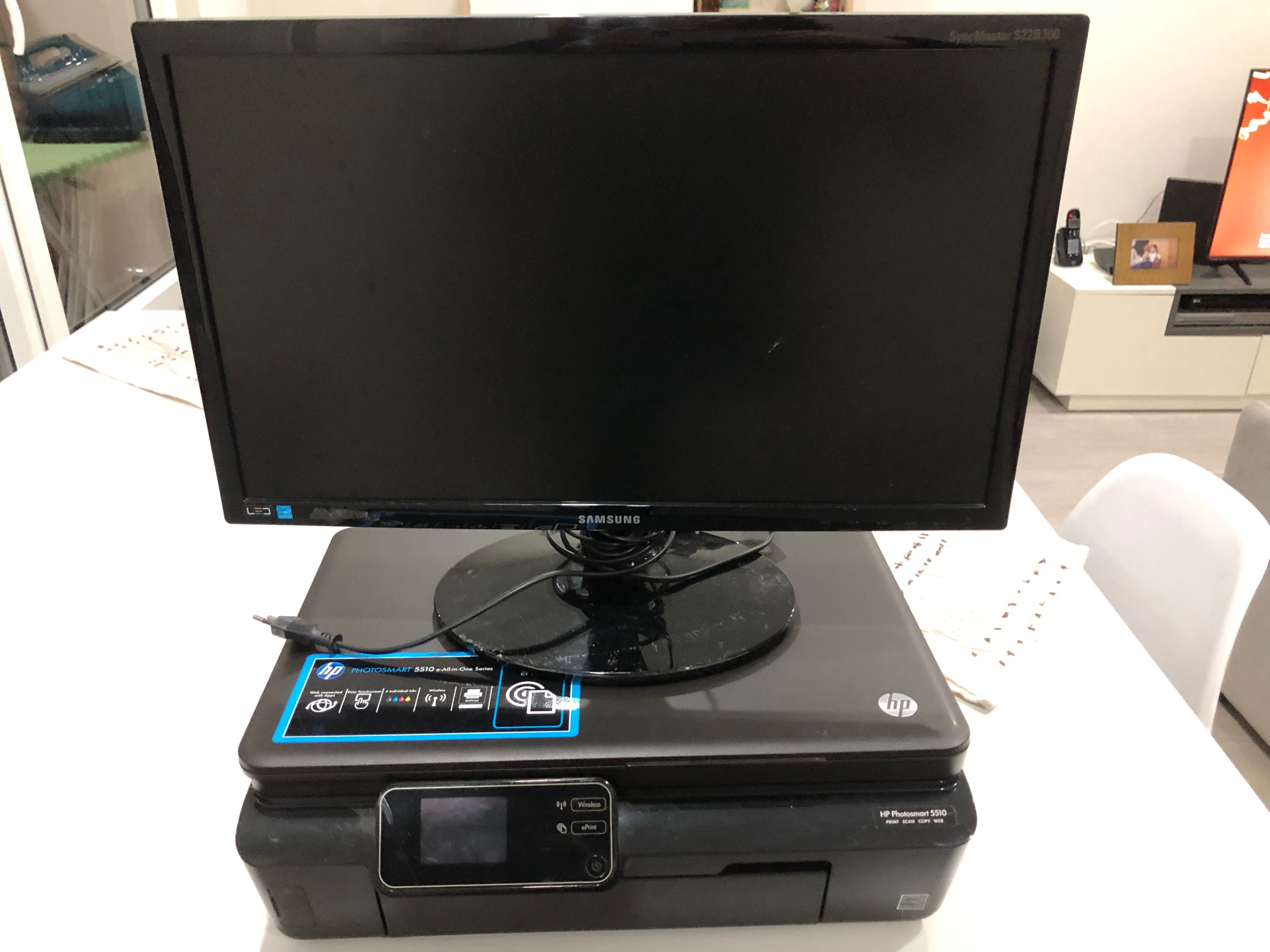 Monitor e impressora usados