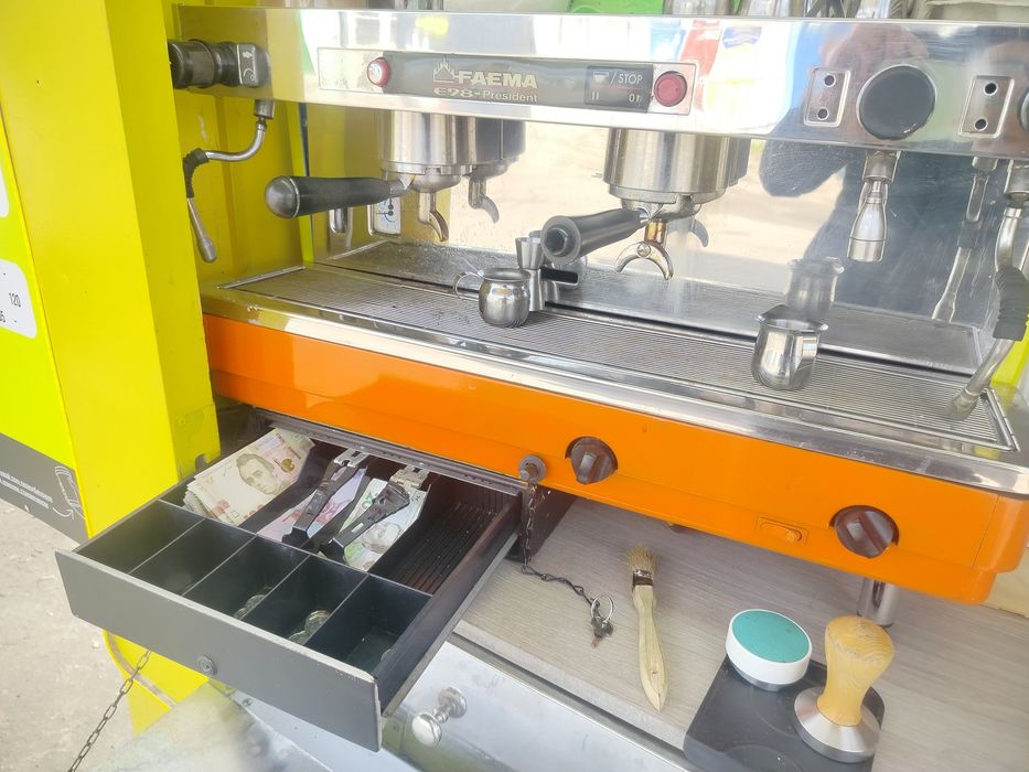 Ваша власна кав'ярня: готова до роботи вже сьогодні. Готовий бізнес