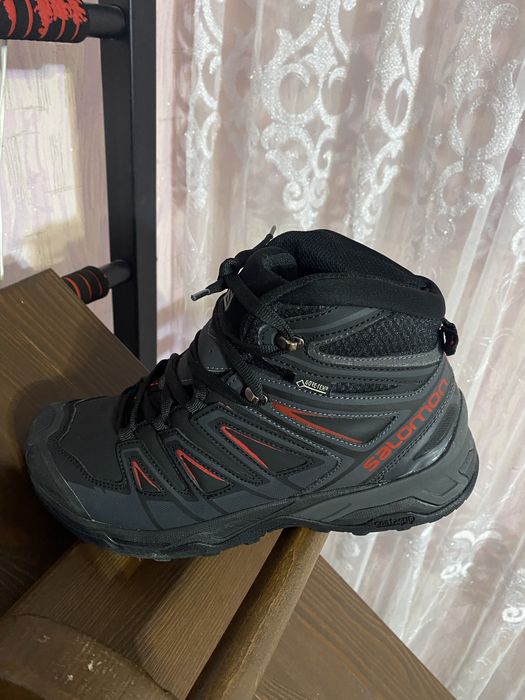 Чоловіче зимове взуття. Salomon