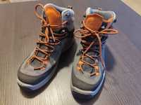 Buty trekkingowe Quechua Decathlon r. 42