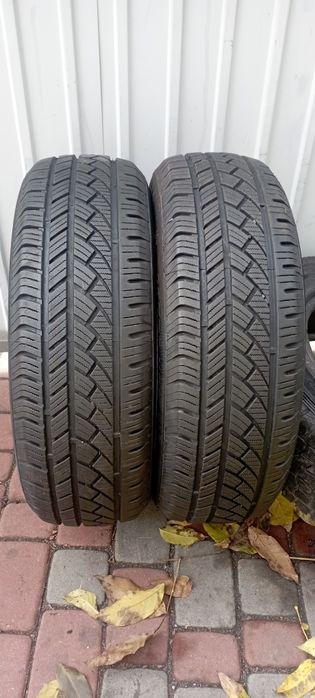 Atlas 215 65 r16c 2шт шини резина зимова гума з Європи