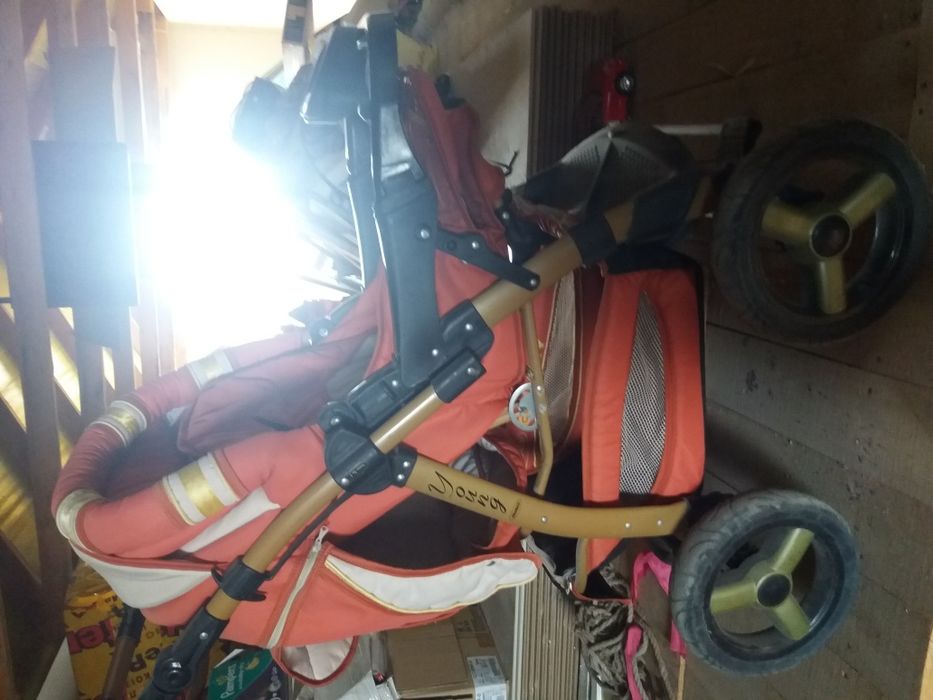 Продам дитячу коляску