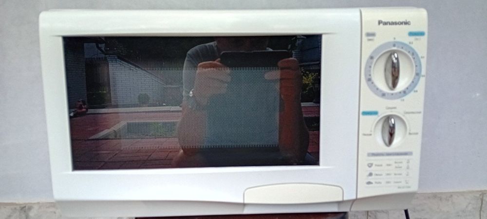 СВЧ мікрохвильова піч Panasonic